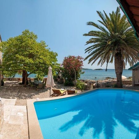 Luxury Beachfront Villa Mare With Private Pool At The Beach Orebic - Peljesac المظهر الخارجي الصورة