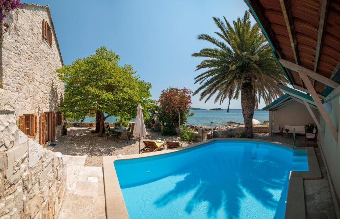 Luxury Beachfront Villa Mare With Private Pool At The Beach Orebic - Peljesac المظهر الخارجي الصورة