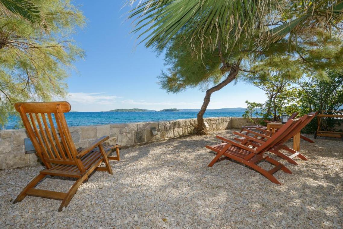 Luxury Beachfront Villa Mare With Private Pool At The Beach Orebic - Peljesac المظهر الخارجي الصورة