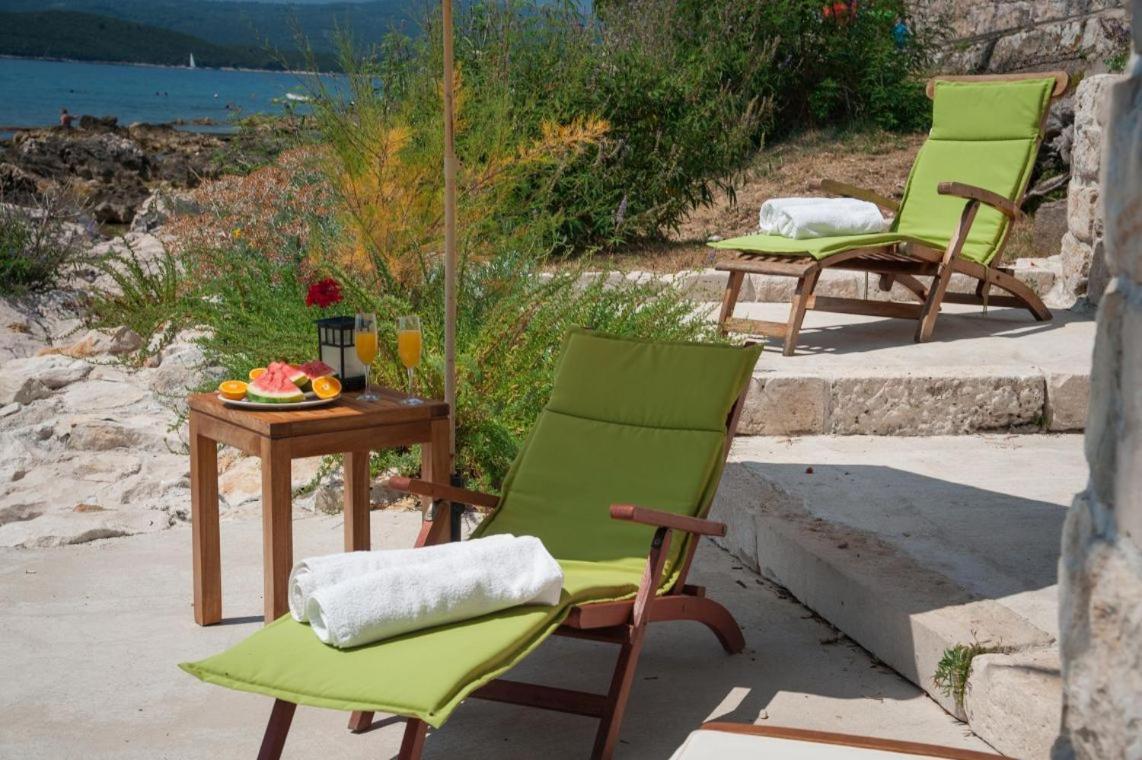 Luxury Beachfront Villa Mare With Private Pool At The Beach Orebic - Peljesac المظهر الخارجي الصورة